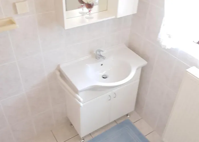 Spadici Mit 2 Schlafzimmern 300m Bis Zum 公寓 波雷奇