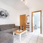 Apartment Spadici Mit 2 Schlafzimmern 300m Bis Zum