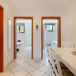 Spadici Mit 2 Schlafzimmern 300m Bis Zum Apartment Porec