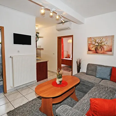 Διαμέρισμα Spadici Mit 2 Schlafzimmern 300m Bis Zum