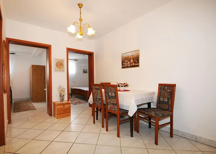 아파트 Spadici Mit 2 Schlafzimmern 300m Bis Zum