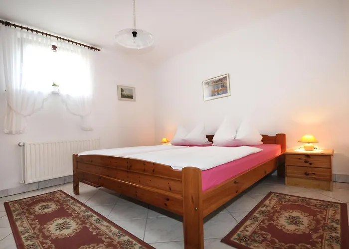 Spadici Mit 2 Schlafzimmern 300m Bis Zum *