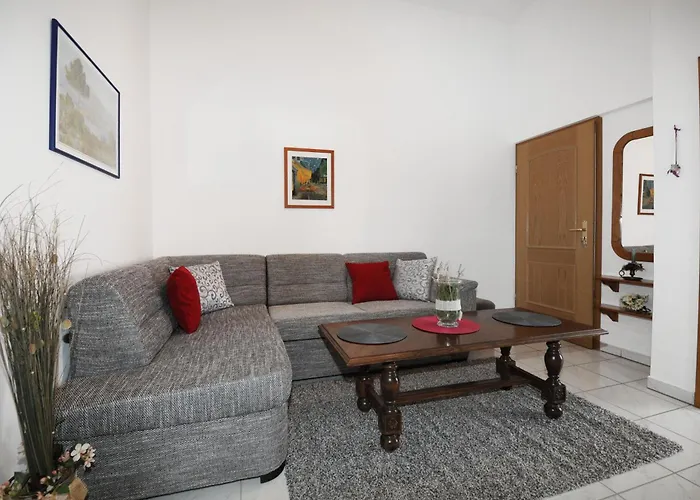 아파트 Spadici Mit 2 Schlafzimmern 300m Bis Zum 포레치