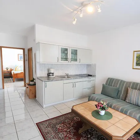 Apartment Spadici Mit 2 Schlafzimmern 300m Bis Zum